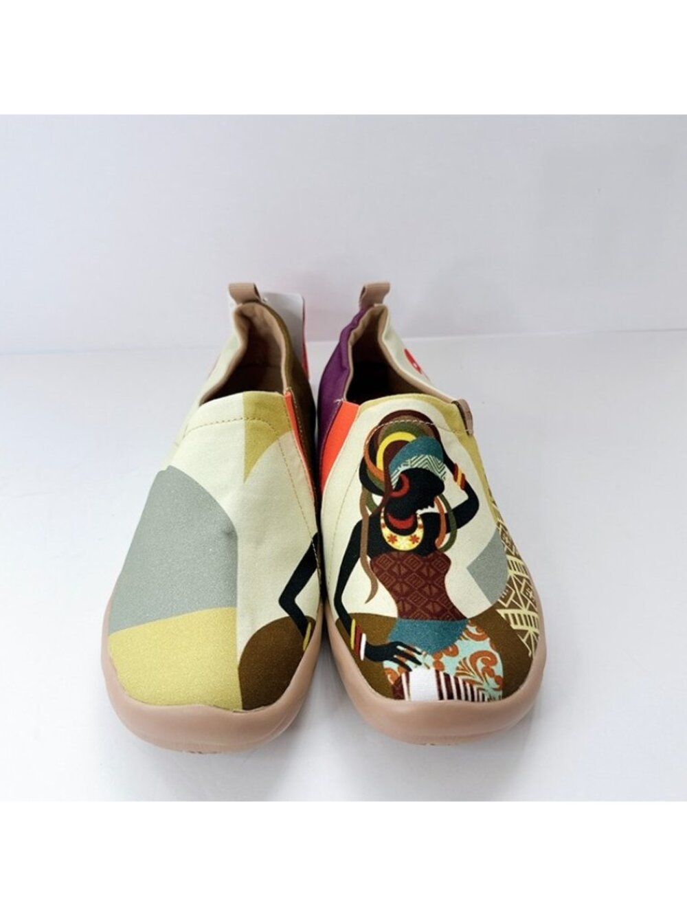 Women’s Size 9 UIN African Beauty Canvas Slip-On Art Travel Shoes